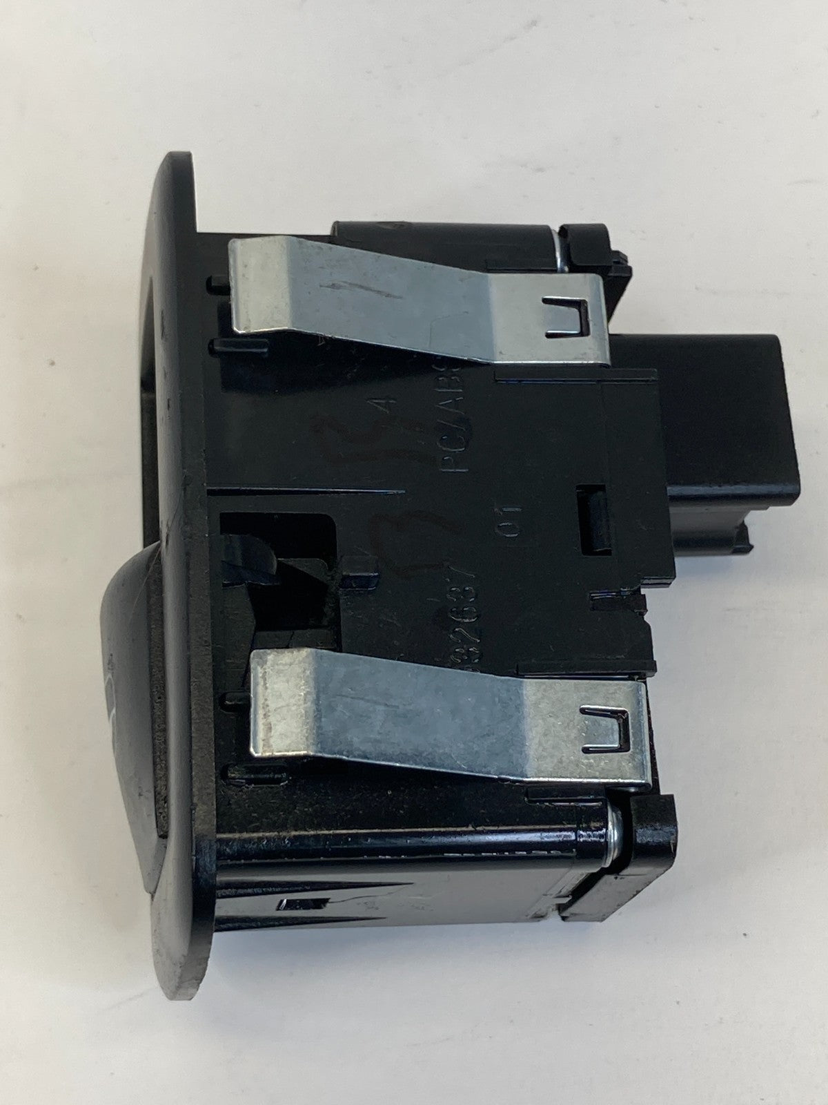 2012-2016 Town & Country Rear Right Side Door Window Control Switch 68110869AA