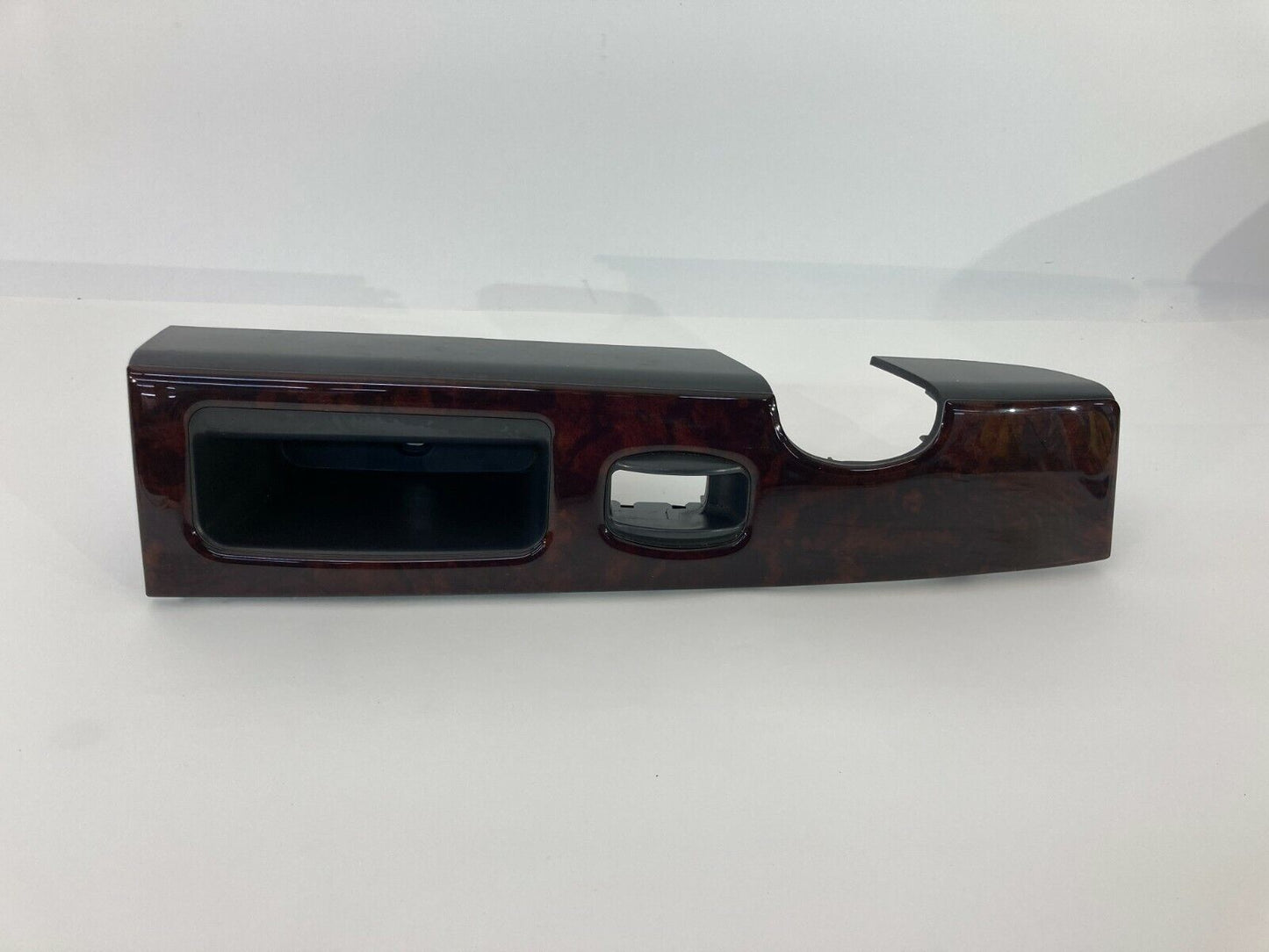 2003-2009 Kia Sorento Front Right Side Window Switch Bezel Trim 478510-1110 OEM