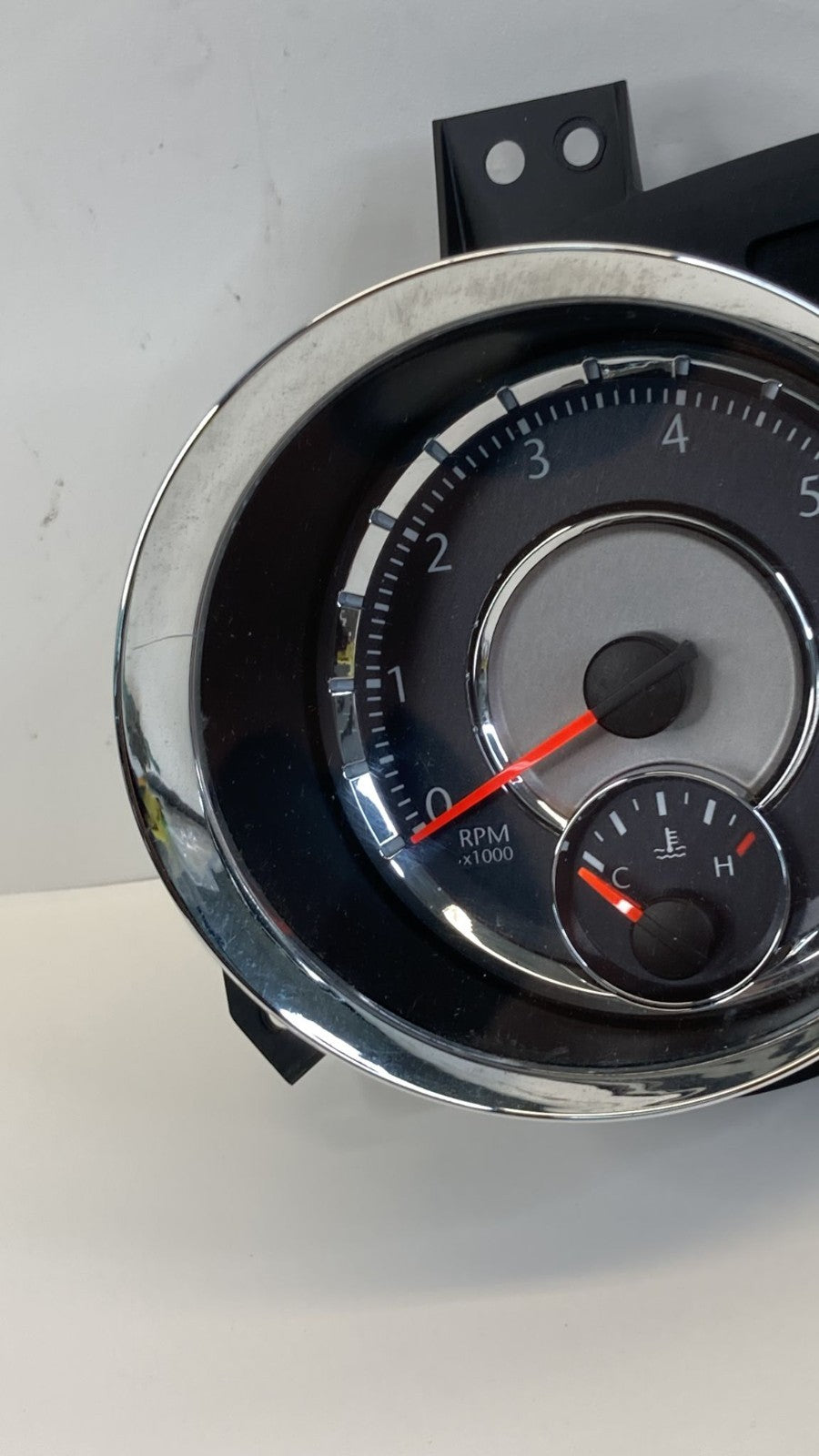 11 12 Chrysler Town & Country Instrument Cluster Speedometer 147K 68055682AG