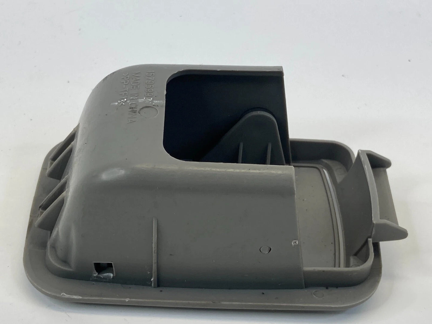 2006-2013 CHEVROLET IMPALA REAR DECK CHILD SEAT LOWER ANCHOR COVER CAP 15795997