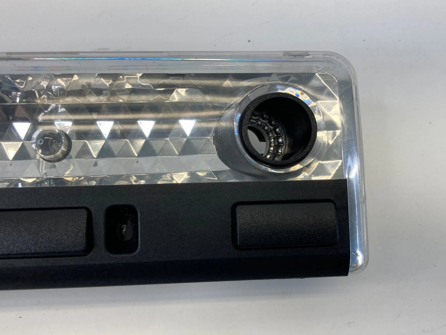 2000 BMW 323I 04-10 BMW X3 ROOF OVERHEAD DOME MAP LIGHT LAMP 63-31-8-364-929 OEM