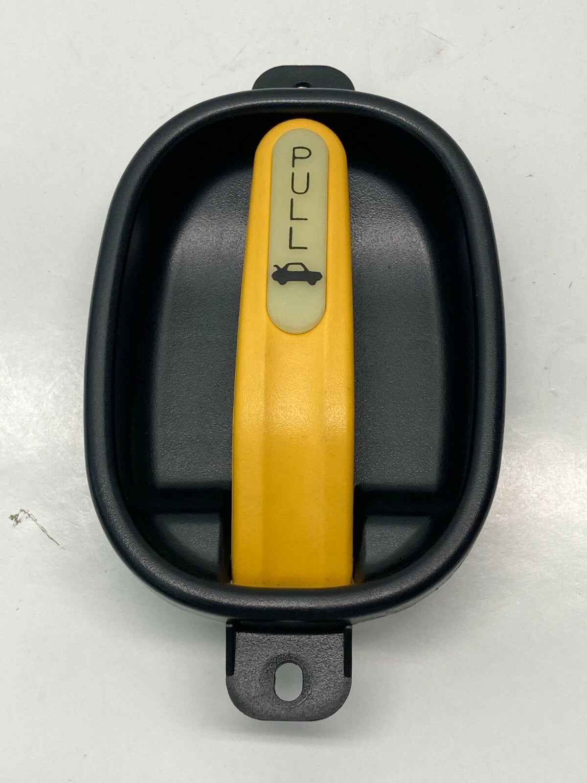 01-06 HYUNDAI ELANTRA EMERGENCY TRUNK LID OPENER RELEASE PULL HANDLE 812212D000