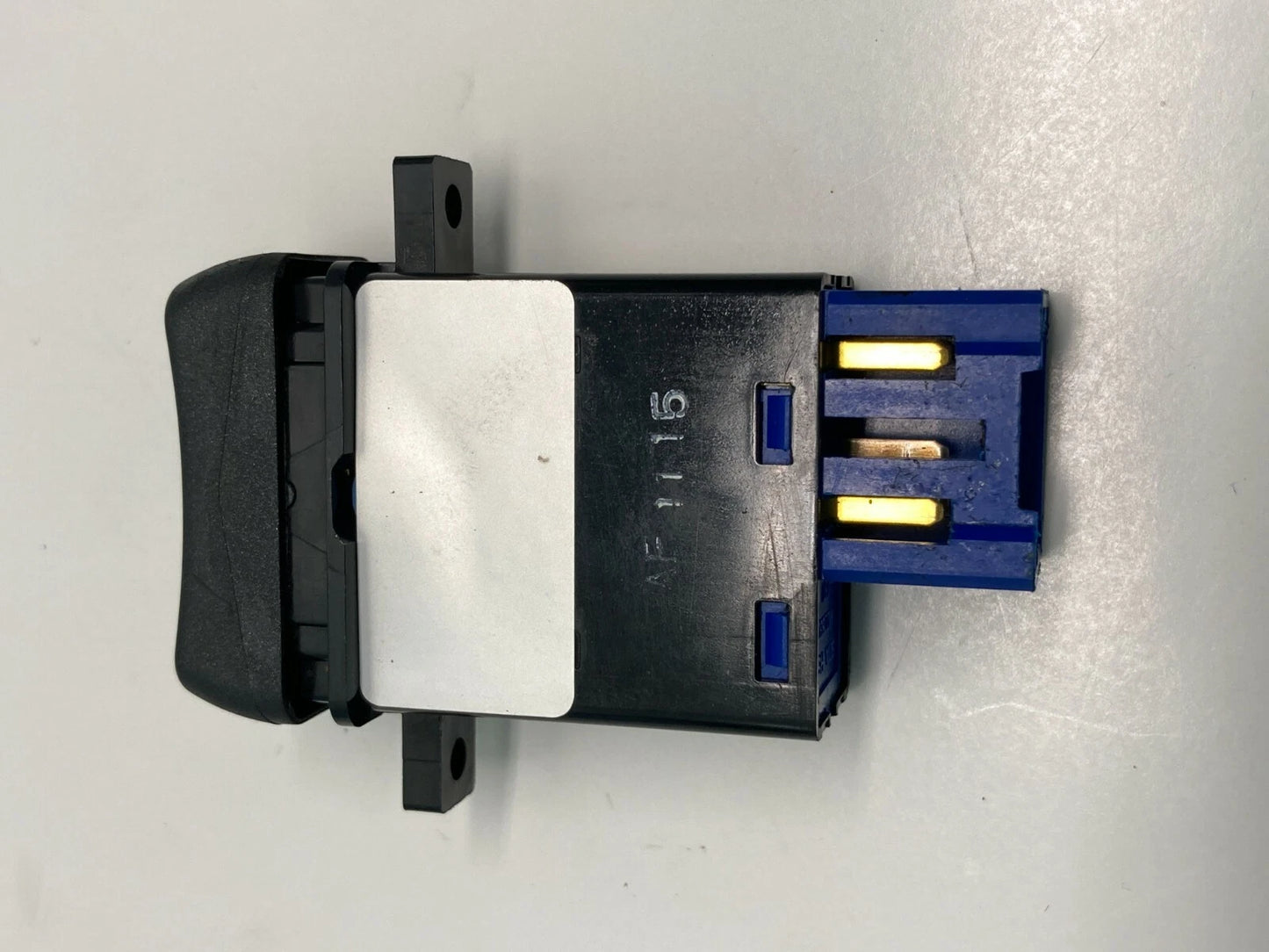 2004 2005 2006 2007 2008 ACURA TL CENTER CONSOLE HEATED CONTROL SWITCH M22831