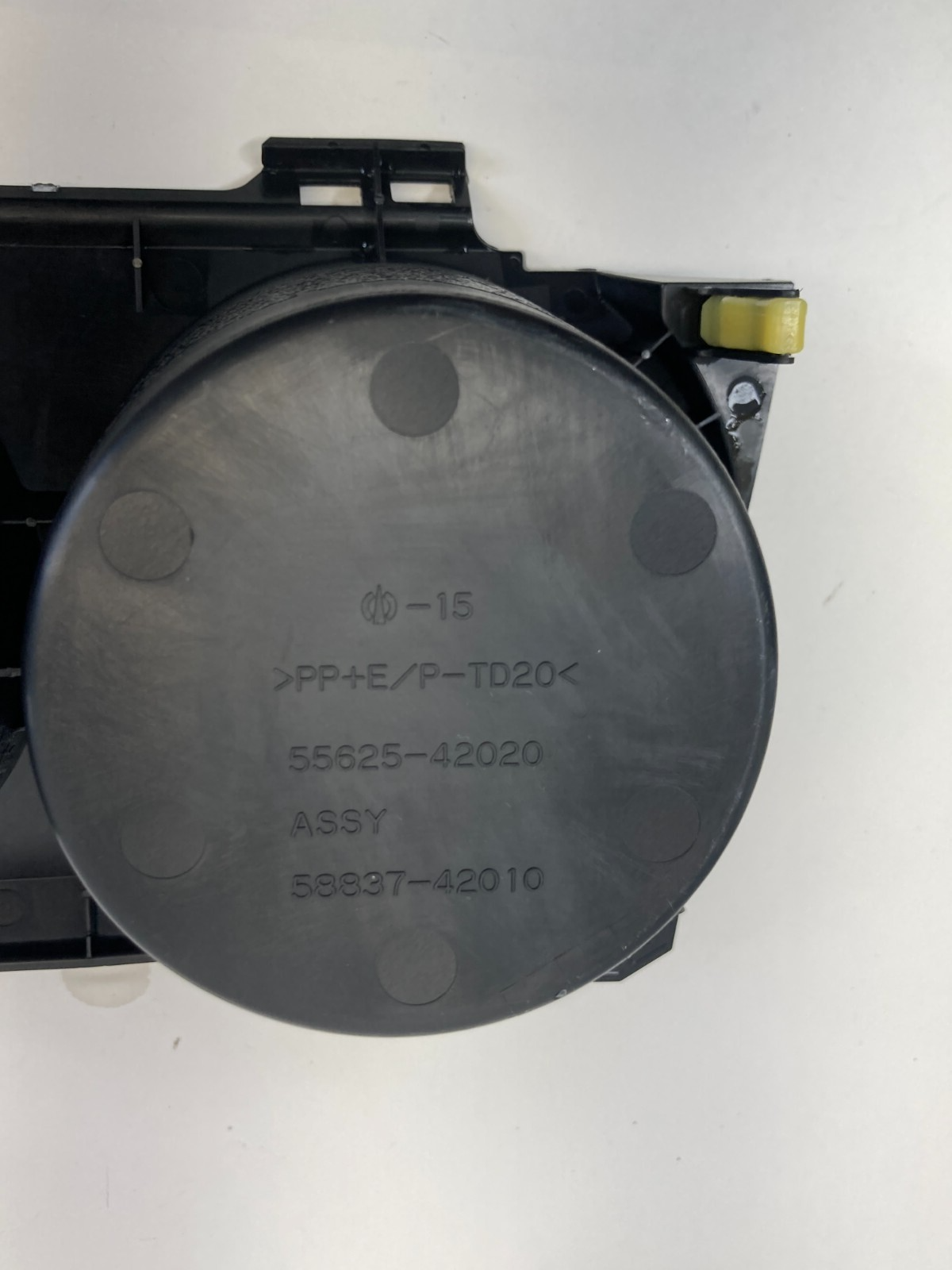 2006-2012 Toyota RAV4 Center Console Dual Cup Holder Cupholder 55625-42020 OEM