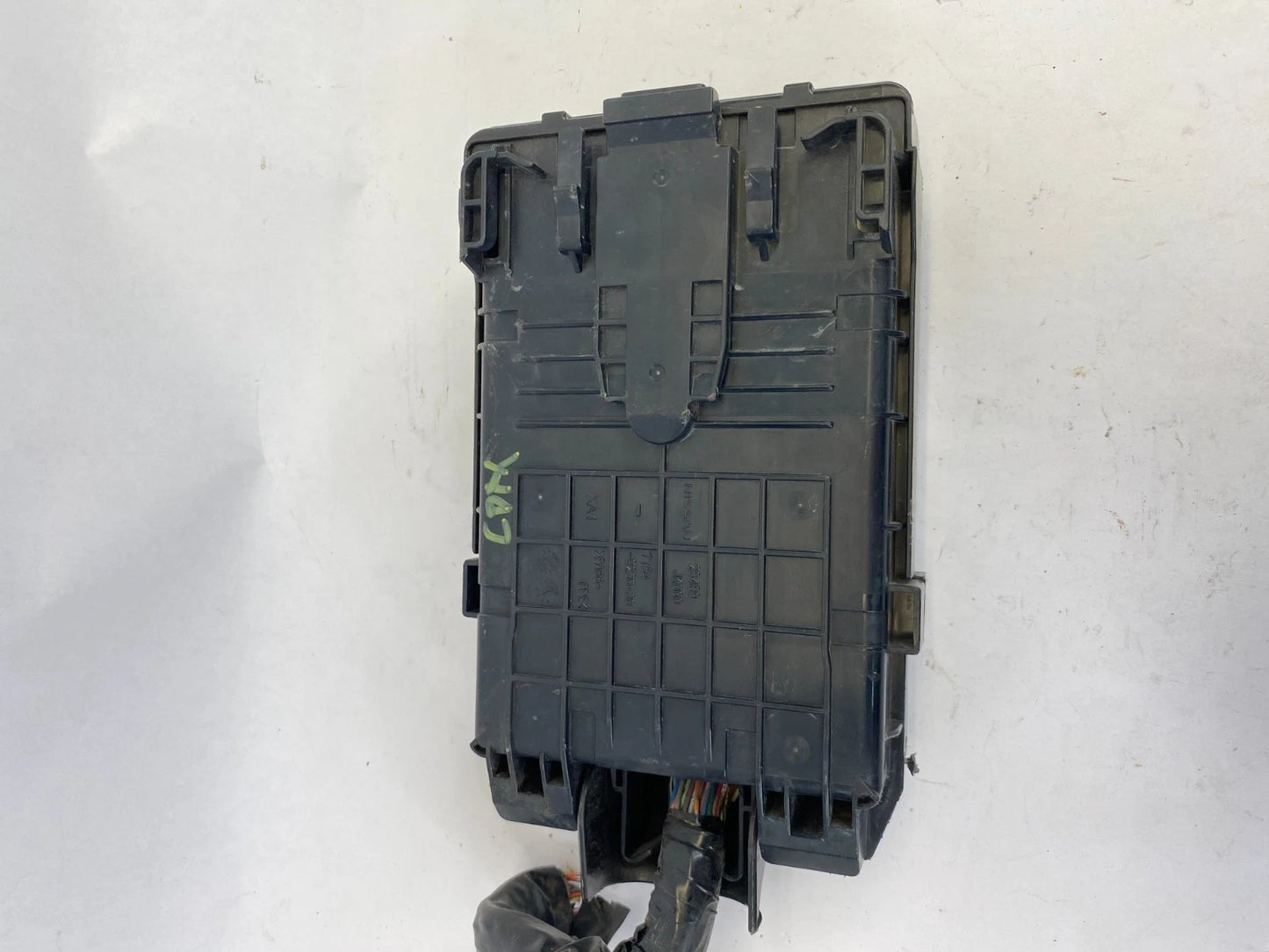 2008-2010 INFINITI G37 ENGINE IPDM FUSE RELAY BOX UNDERHOOD 284B7-JK00A OEM