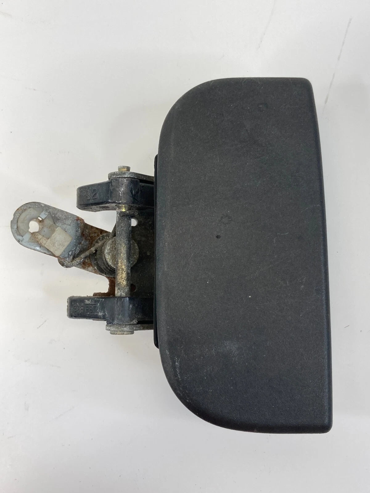 1996-2004 NISSAN PATHFINDER REAR LEFT BACK SIDE EXTERIOR DOOR HANDLE ASSY OEM