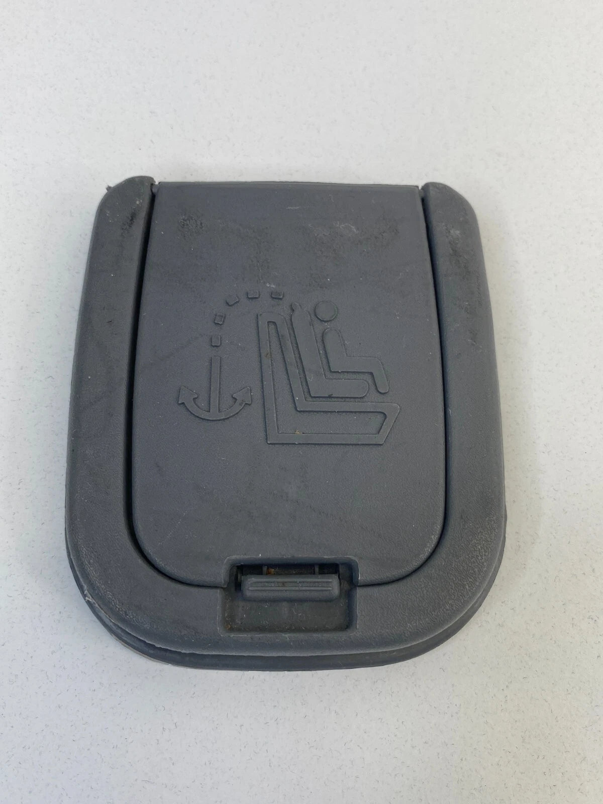 2006 07 08 09 10 2011 KIA RIO5 REAR CHILD ANCHOR CAP LID COVER TRIM BEZEL OEM