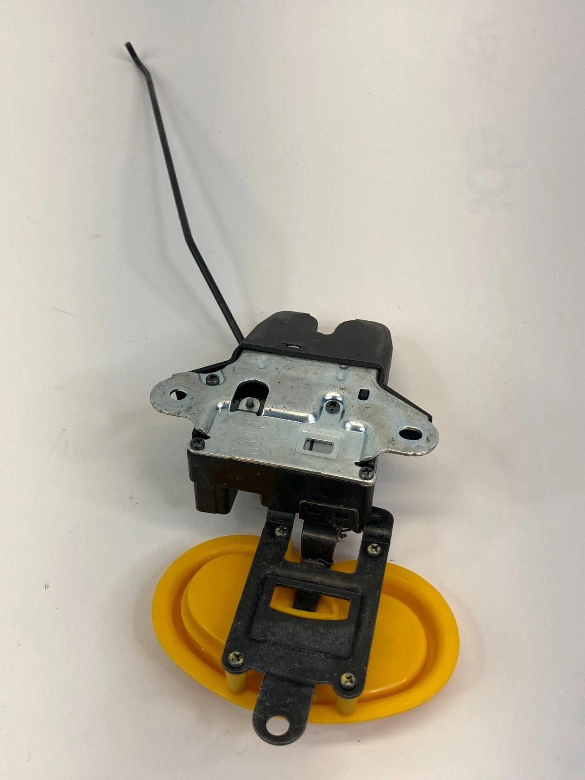 2006-2010 HYUNDAI ELANTRA SEDAN REAR TRUNK LID RELEASE LOCK LATCH ACTUATOR OEM