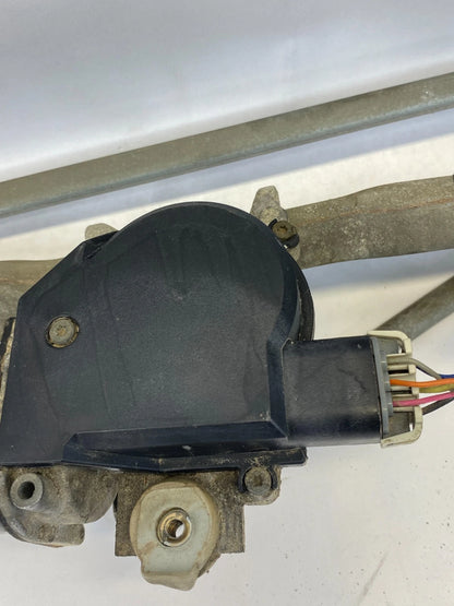 2003 03 CHEVY TAHOE YUKON FRONT WINDSHIELD WIPER MOTOR W/ LINKAGE 15166514 OEM