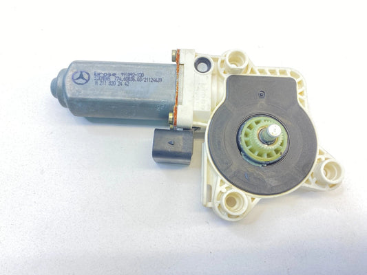 03-06 MERCEDES-BENZ E500 03-09 E320 REAR RIGHT WINDOW MOTOR 211-820-24-42 OEM