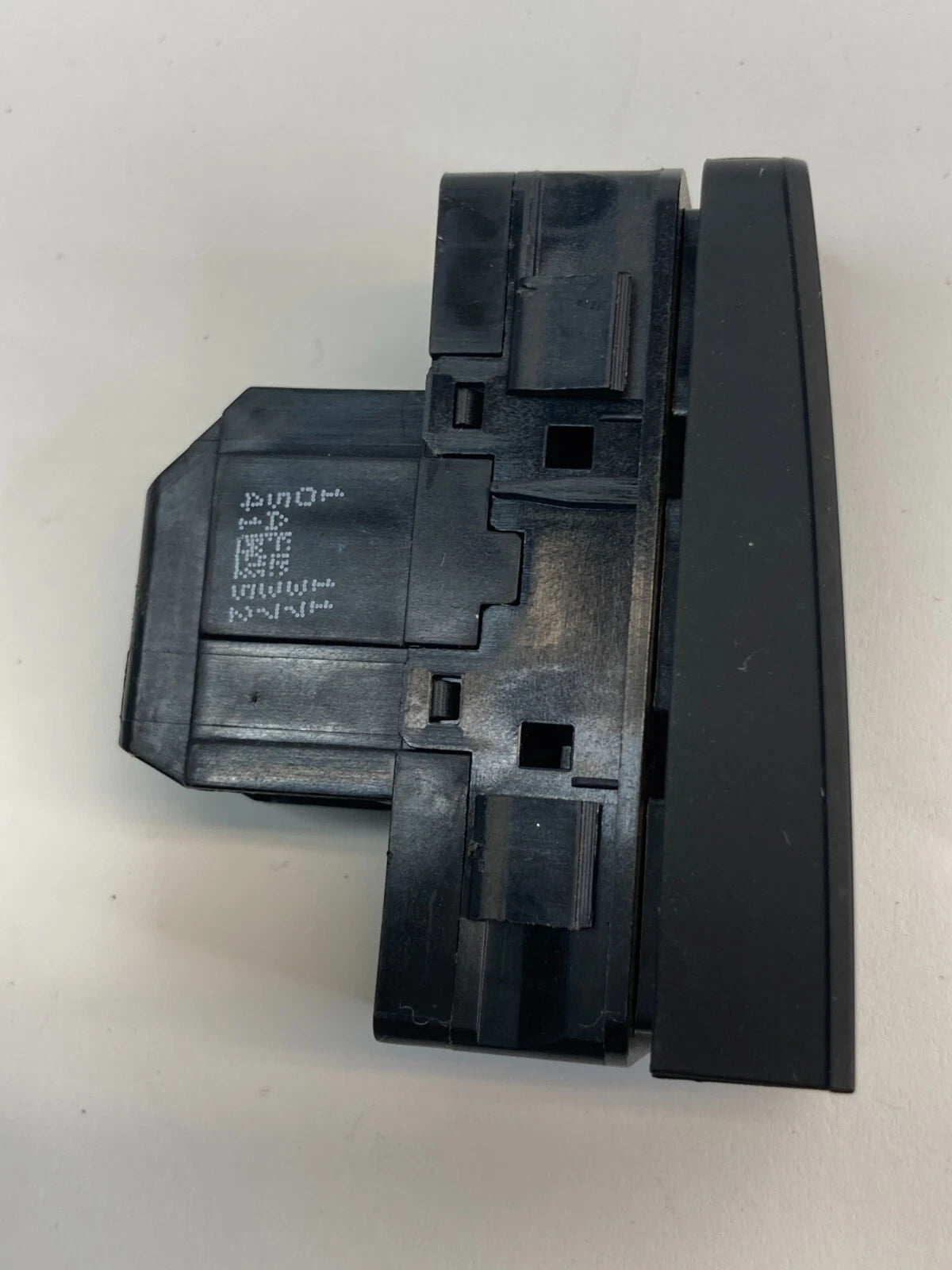 2011 2012 2013 BUICK REGAL DASH TRACTION TRAC BUTTON CONTROL SWITCH OEM