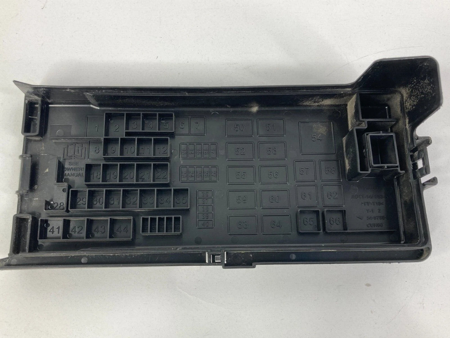 2010 2011 2012 LINCOLN MKT ENGINE FUSE BOX UPPER COVER PANEL TRIM AG1T-14A003-AA