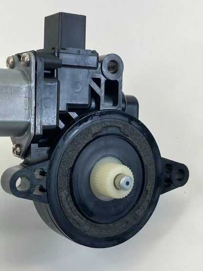 10-13 09-17 MAZDA 3 MAZDA 6 REAR RIGHT BACK SIDE DOOR POWER WINDOW MOTOR OEM