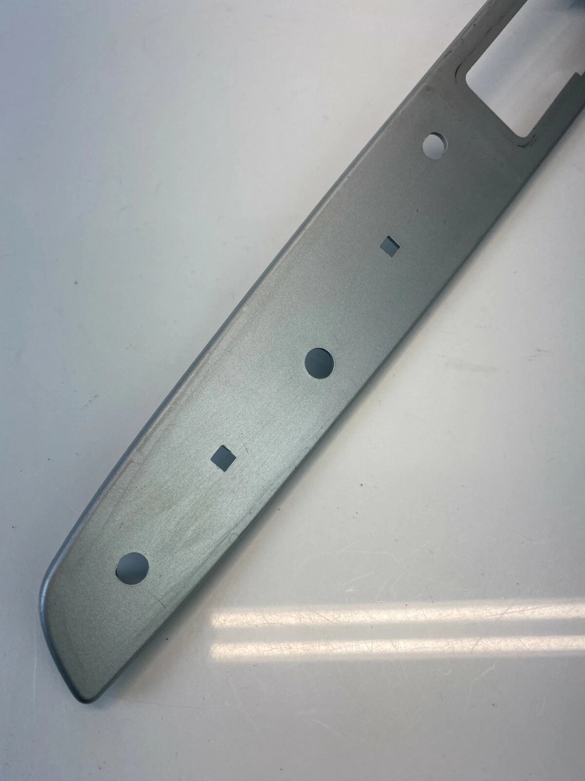 2005-2007 MERCURY MARINER FRONT RIGHT WINDOW SWITCH BEZEL PANEL 5E6X-14A563-AC