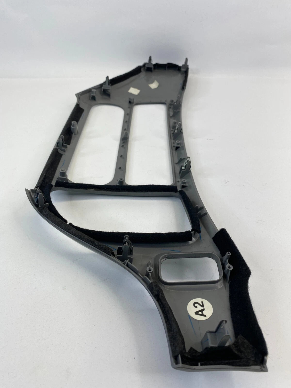05-10 HONDA ODYSSEY CENTER DASH A/C CLIMATE CONTROL TRIM BEZEL 77250-SHJ-A2-20