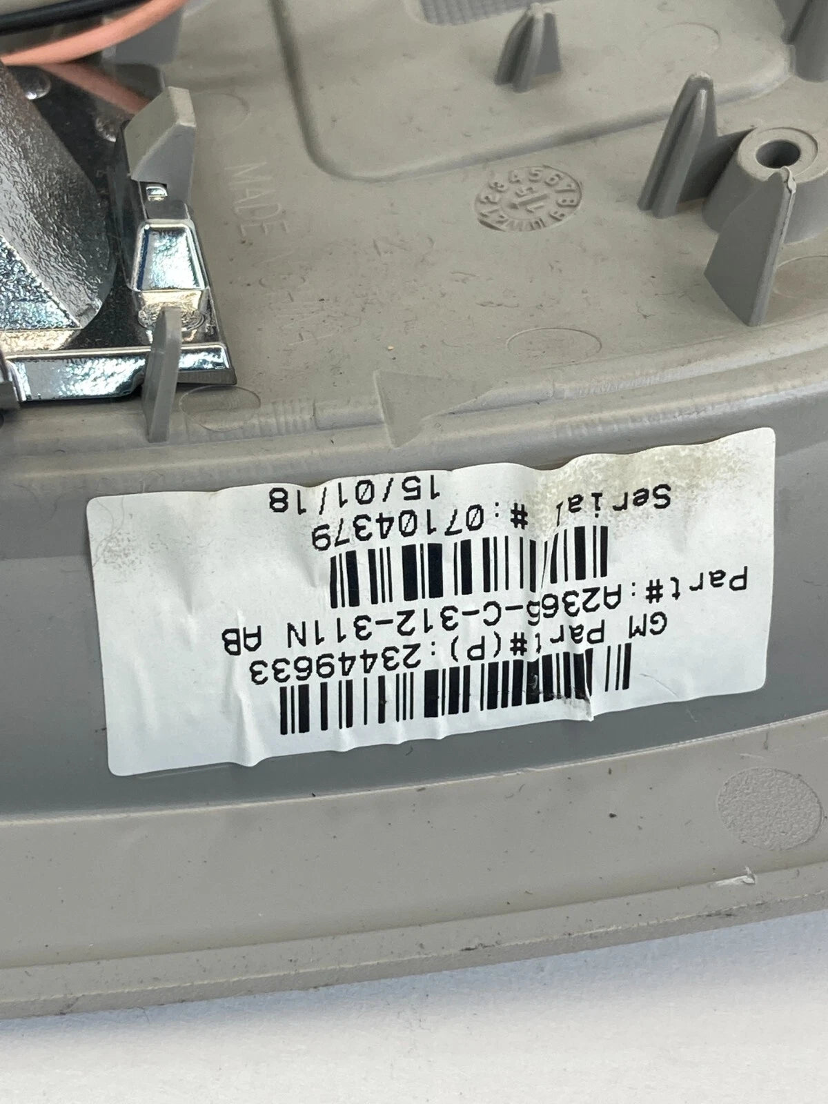 2010-2017 CHEVY EQUINOX W/O SUNROOF OVERHEAD CONSOLE DOME MAP LIGHT LAMP OEM