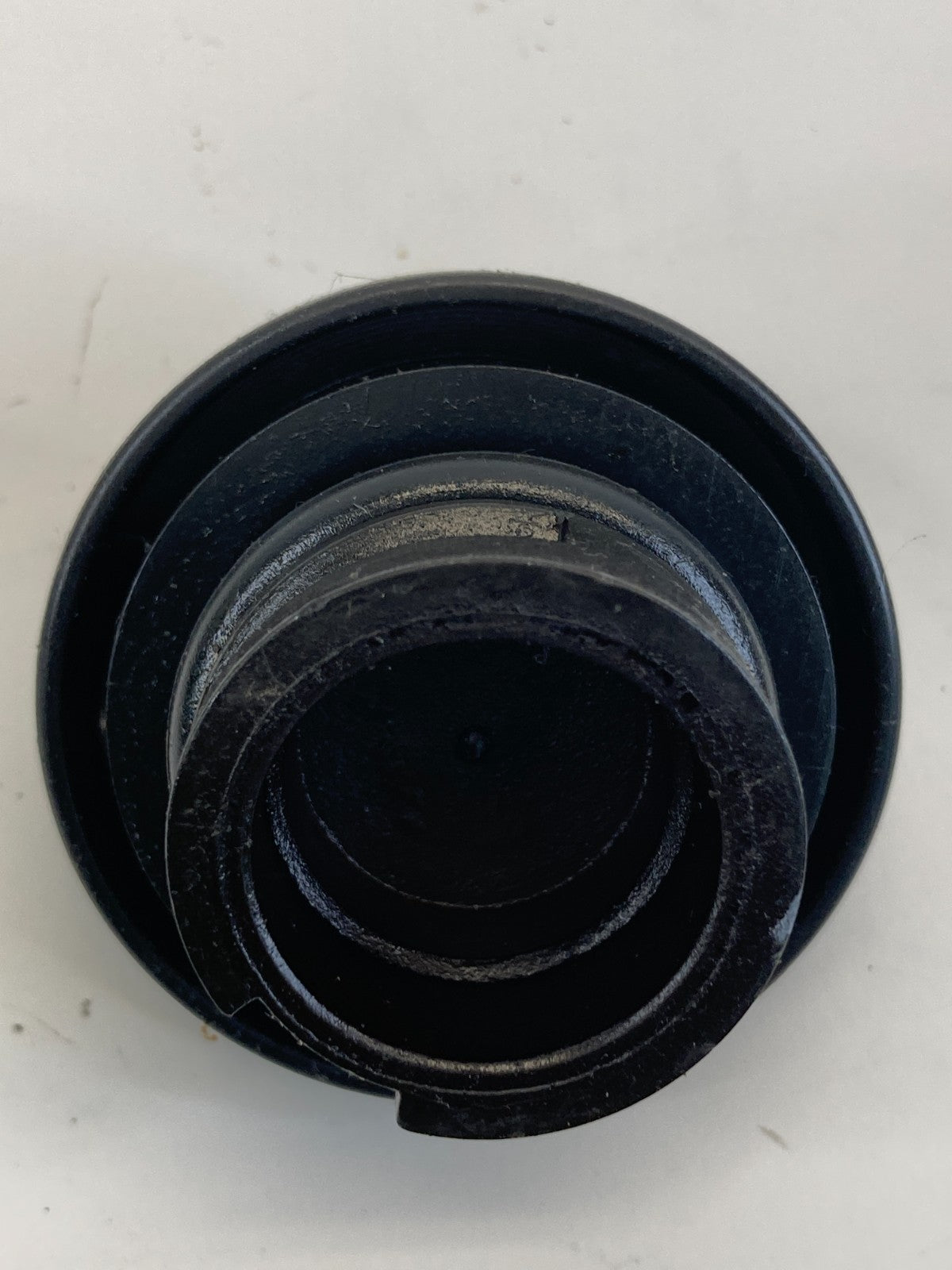 2011-2017 GMC Terrain 2.4L L4 A/T Engine Motor Oil Filler Cap Top Cover OEM