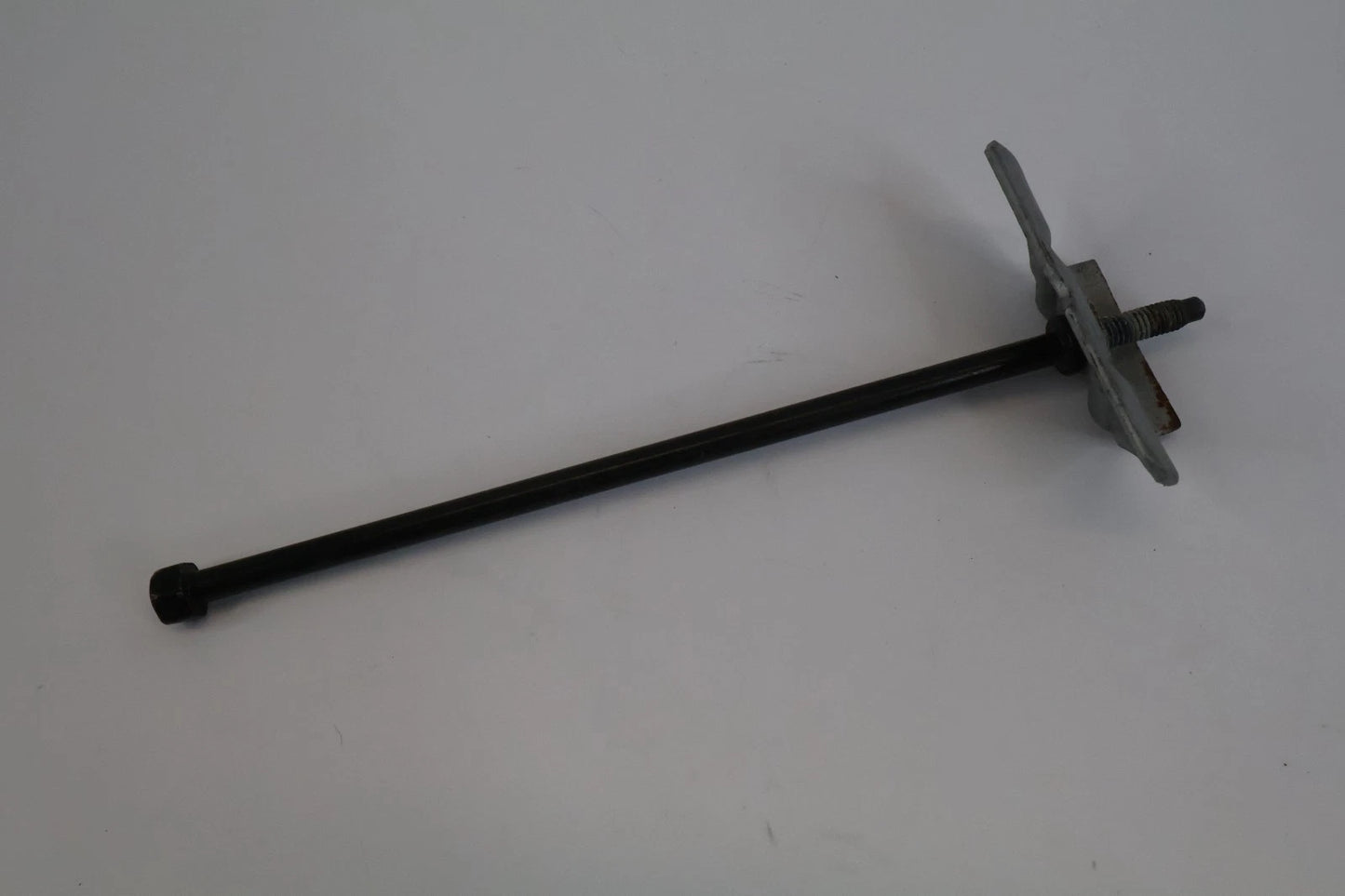 2008 BMW 535XI 2008-2010 535I BATTERY HOLD DOWN CLAMP BOLT OEM