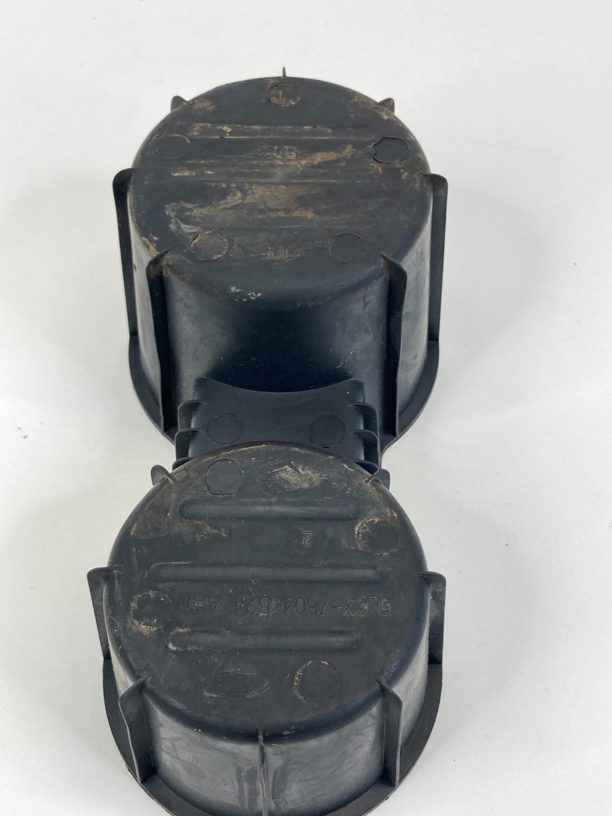 2003-2007 Ford Escape Front Center Console Cup Holder Insert 5L8X-78046B94-ABW