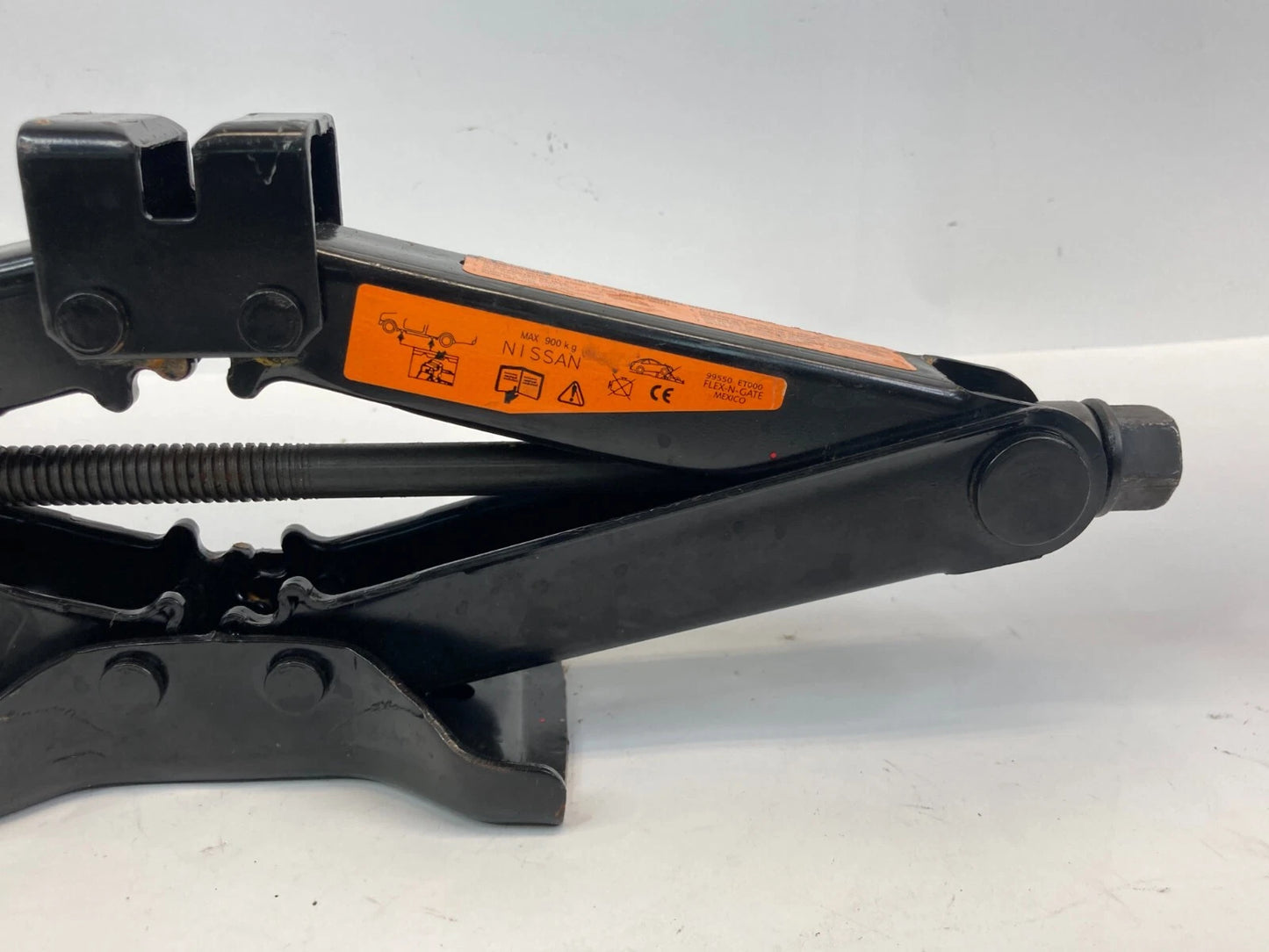 2007-2012 NISSAN SENTRA SPARE TIRE JACK & TOOLS KIT ASSEMBLY 99550ET000 OEM