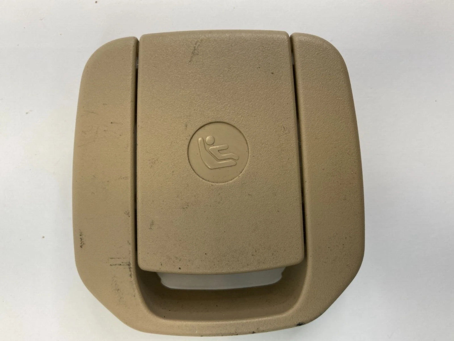 2006 06 BMW 330I SEDAN CHILD SEAT TETHER LATCH COVER TRIM FLAP 711867306 OEM