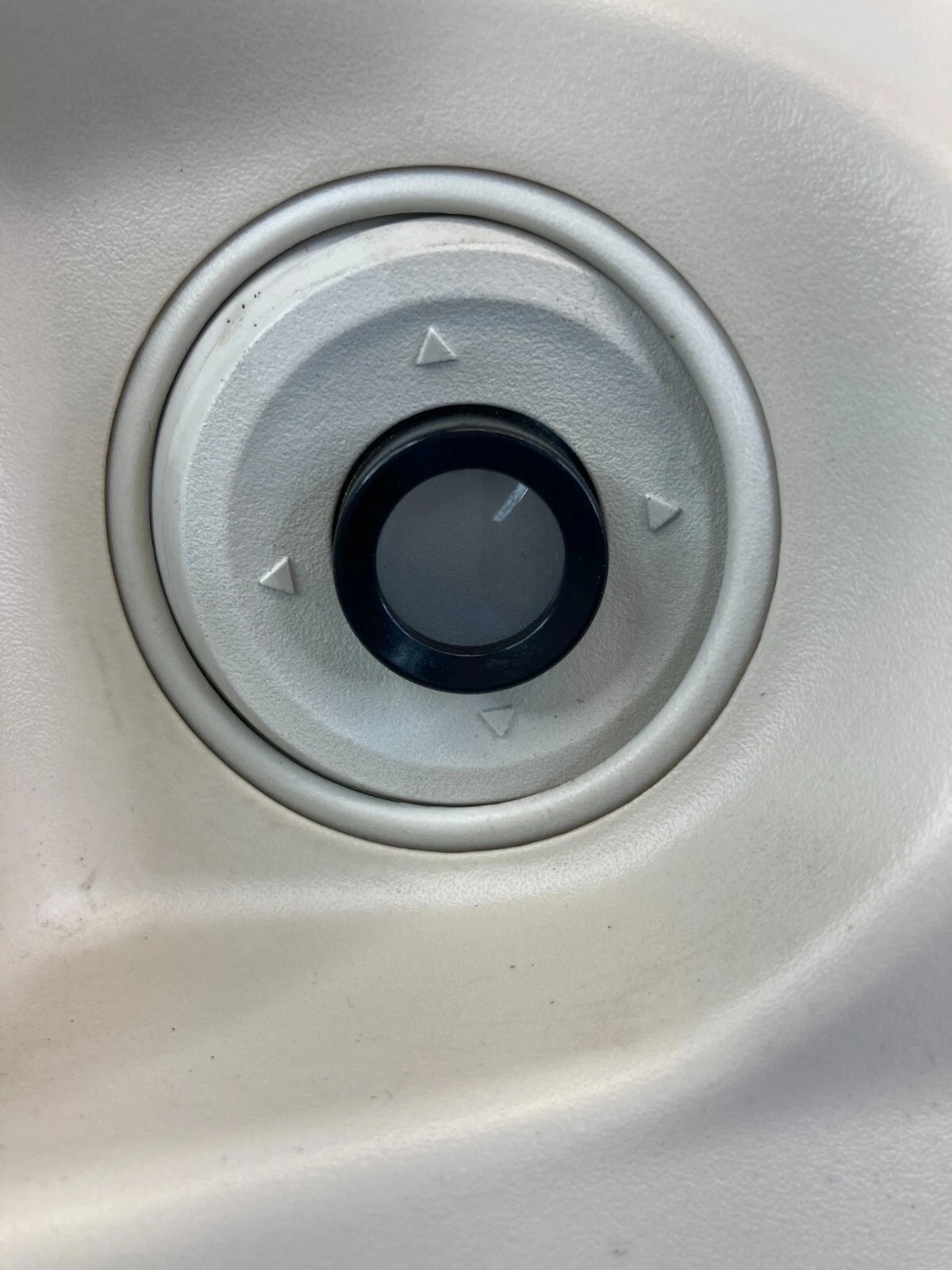 2008-2010 CHRYSLER TOWN & COUNTRY OVERHEAD CONSOLE LIGHT COVER BEZEL 5KR06DW1AA
