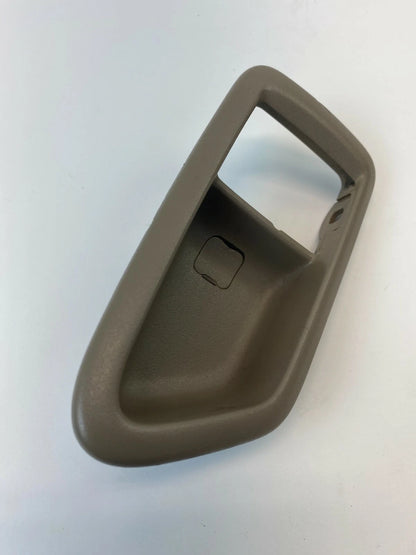 1997-2001 TOYOTA CAMRY REAR RIGHT PASSENGER SIDE INNER DOOR HANDLE BEZEL TRIM