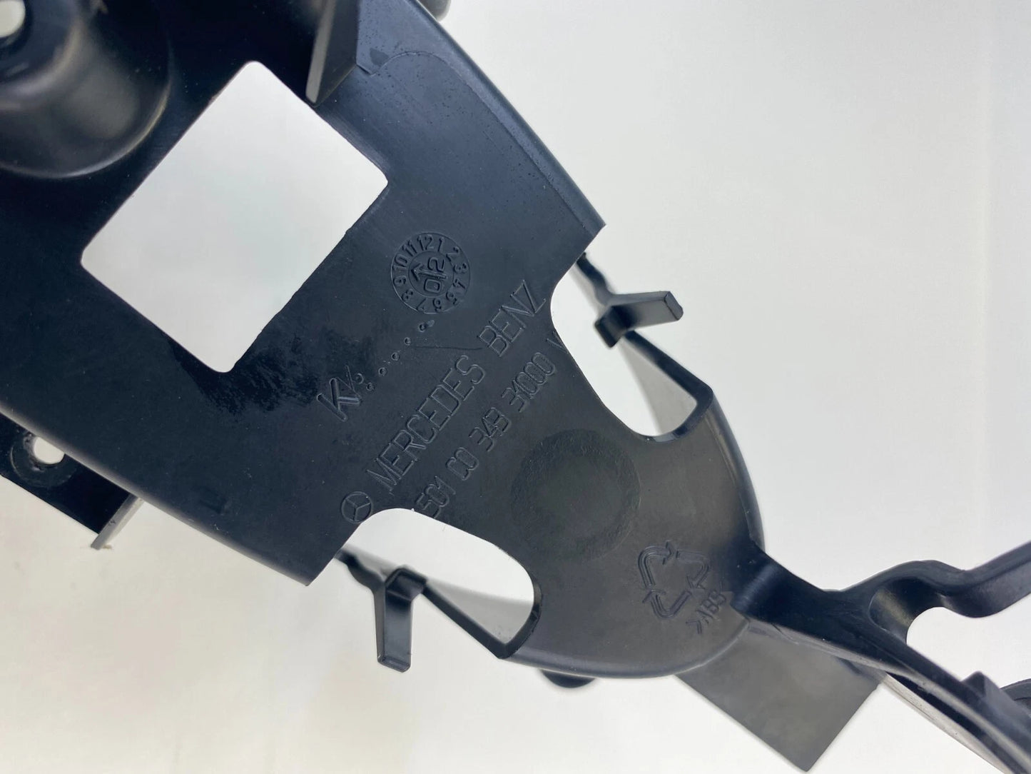 03-09 MERCEDES-BENZ E320 FRONT LEFT DOOR WINDOW SWITCH COVER BEZEL 501C034331000