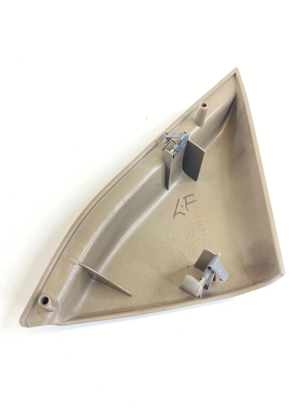 1999-2005 PONTIAC GRAND AM FRONT LEFT INNER CORNER MIRROR COVER TRIM 22614769