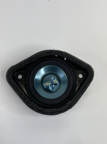 2006-2011 MERCEDES-BENZ ML350 REAR RIGHT SIDE DOOR TWEETER SPEAKER A1648201502
