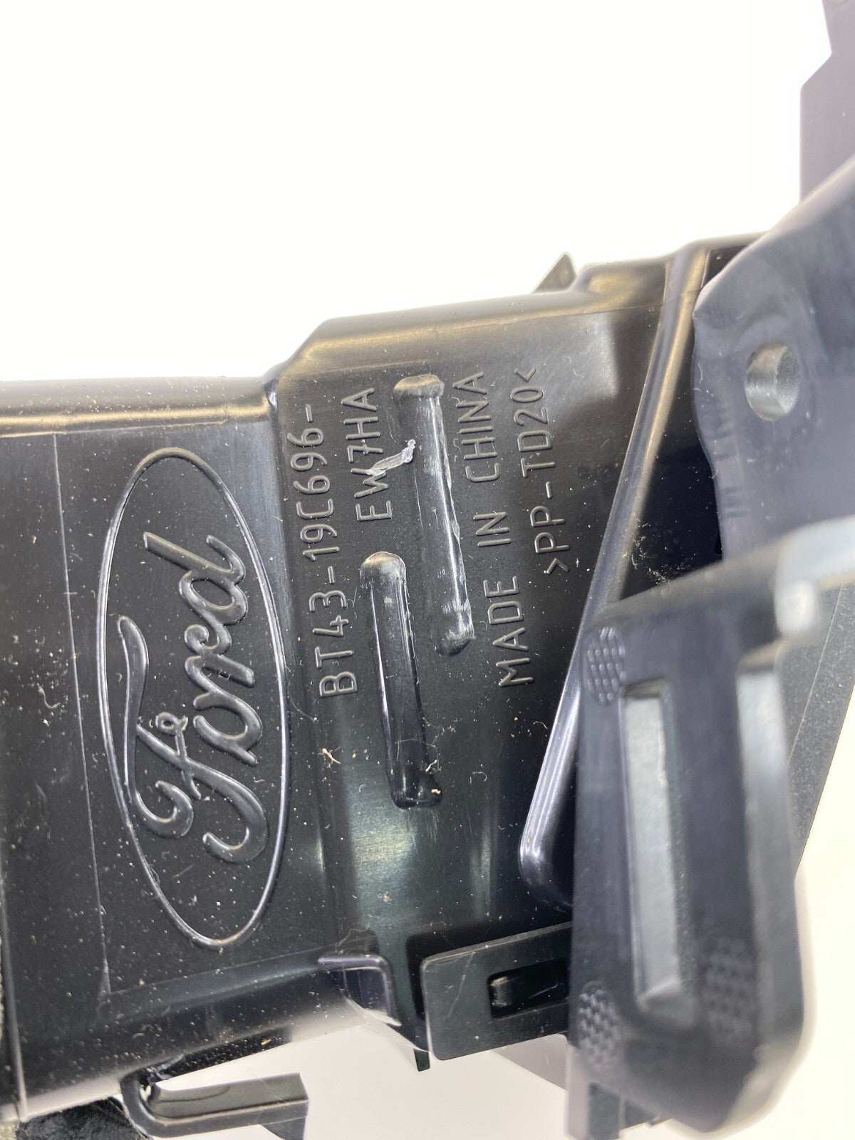 2011-2014 Ford Edge Dash Left Side Heater Air Vent Outlet Grille BT43-19C696-BF