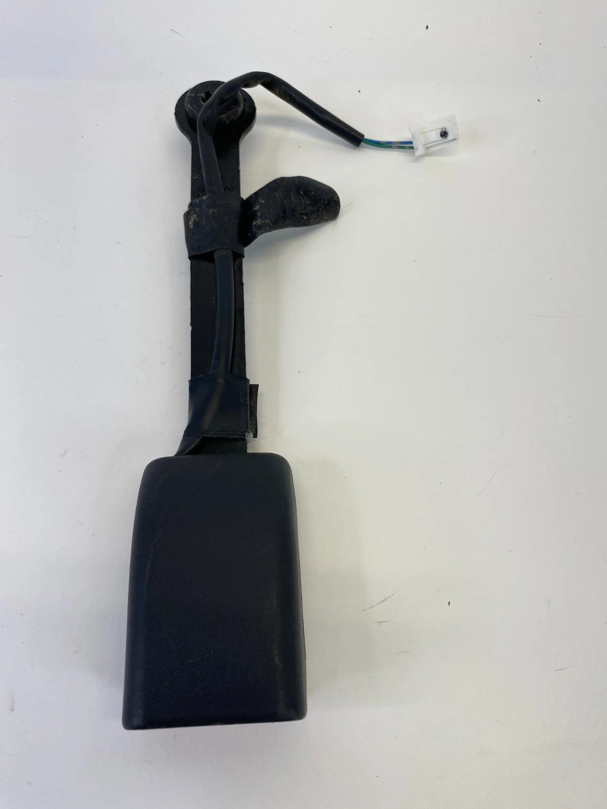 13-20 NISSAN PATHFINDER 13-18 ALTIMA FRONT RIGHT SIDE SEAT BELT BUCKLE OEM