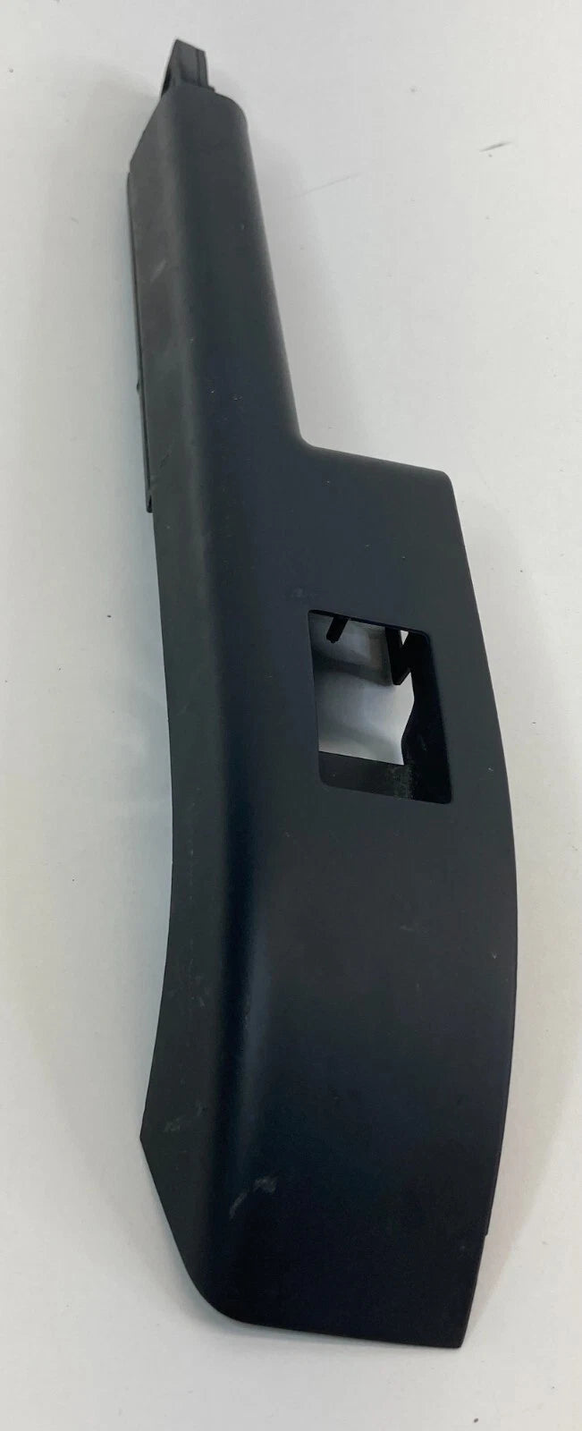 2012-2019 CHEVROLET SONIC REAR LEFT SIDE DOOR ARMREST POWER WINDOW SWITCH BEZEL
