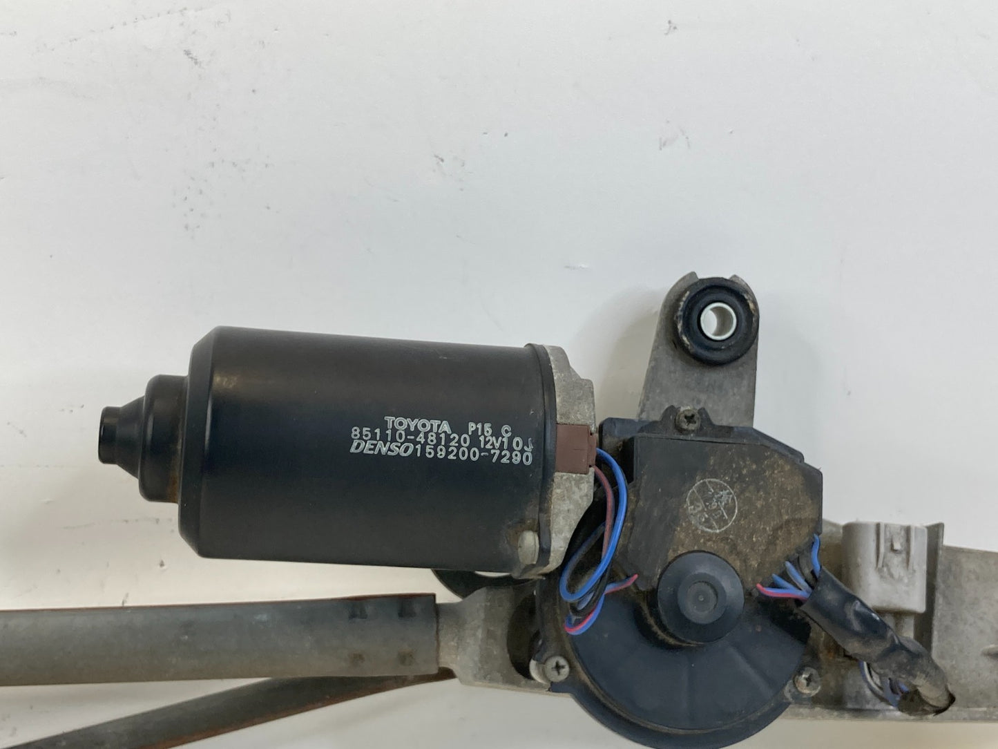 2008-2011 Toyota Highlander Front Windshield Wiper Motor w/ Lingake 85110-48120