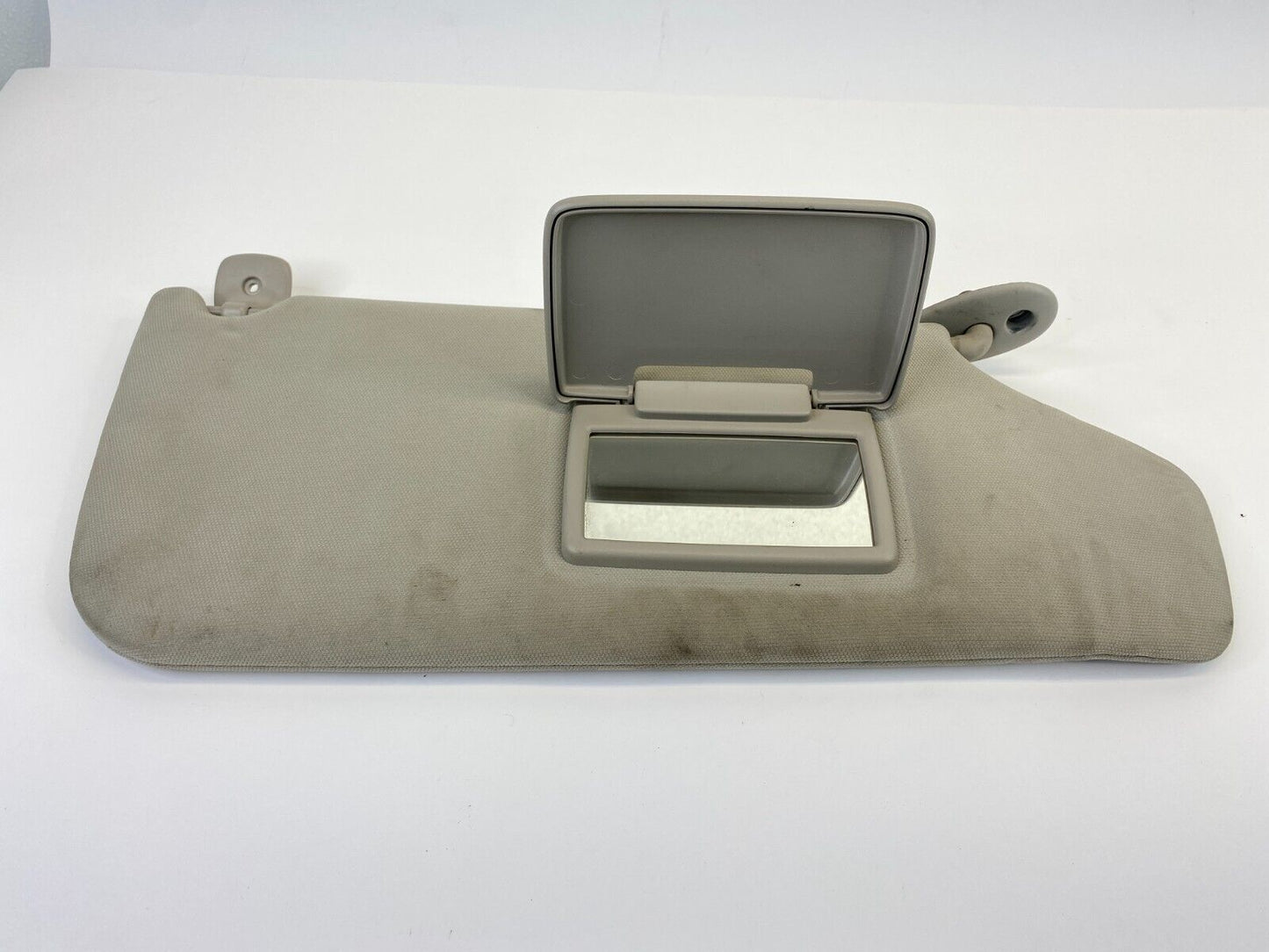 2006-2010 Jeep Commander Roof Right Passenger Sunvisor Sun Visor Shade OEM