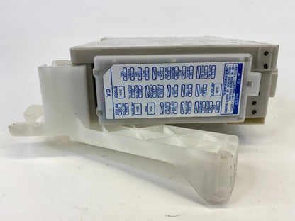 2010 10 TOYOTA PRIUS 1.8L INTERIOR DASH FUSE RELAY JUNCTION BLOCK BOX 8273047450