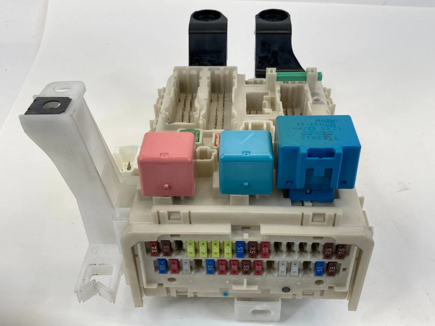 2012 2013 TOYOTA COROLLA INSTRUMENT PANEL FUSE RELAY JUNCTION BLOCK 82730-02210