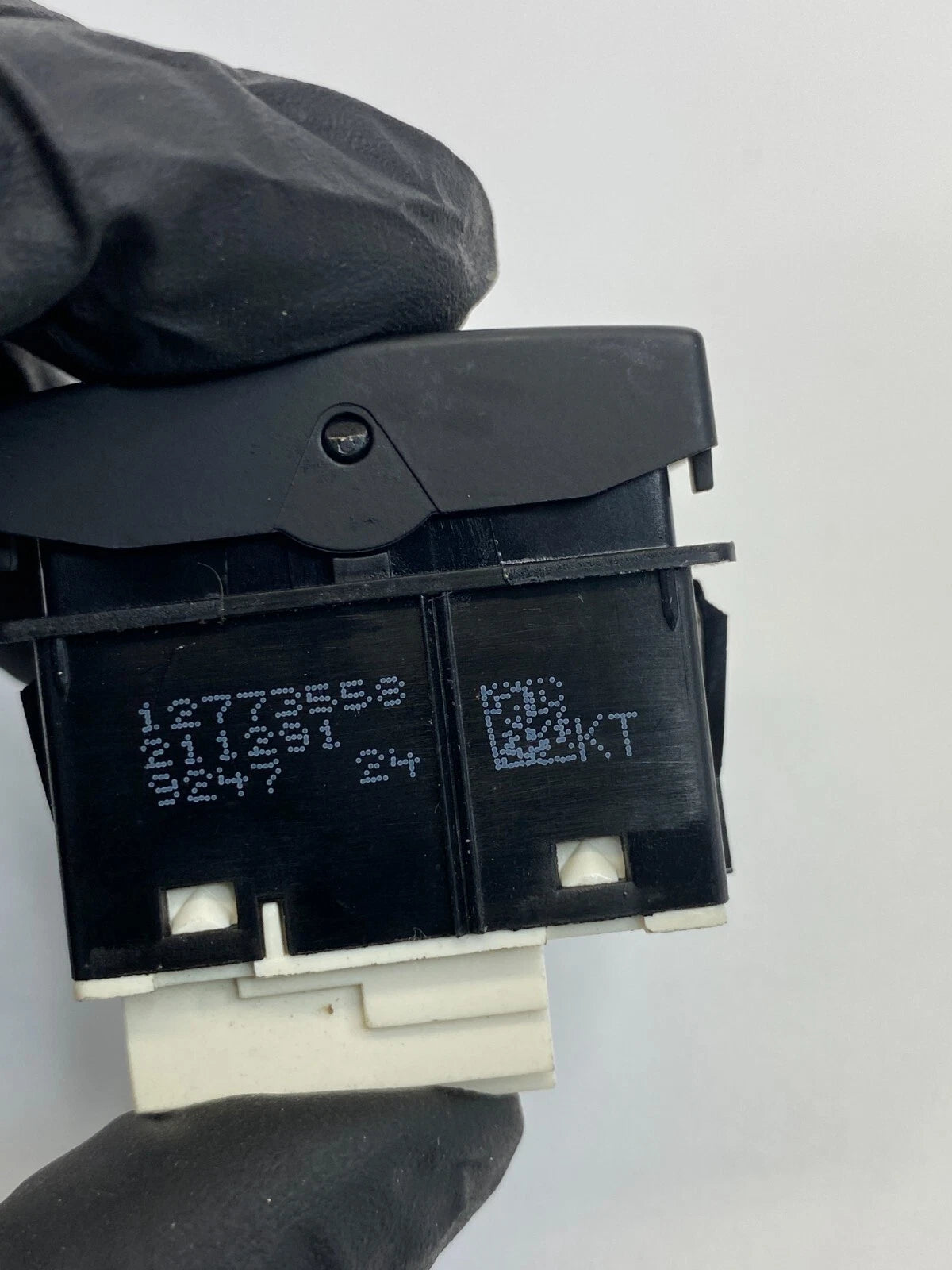 2010-2017 CHEVROLET EQUINOX SUNROOF SUN ROOF BUTTON SWITCH 12773558 OEM