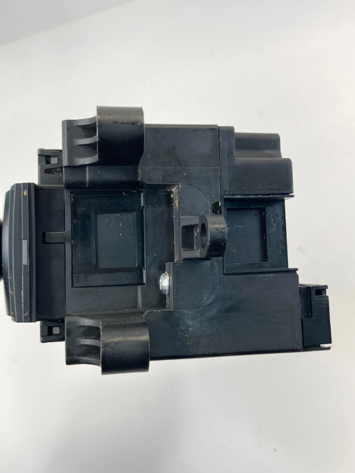 2011 2012 BMW X3 AUTOMATIC FLOOR GEAR SHIFTER SELECTOR GEARSHIFT 9 239 504-01