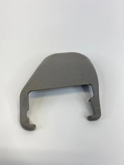 2002 2003 02 03 LEXUS ES300 FRONT RIGHT SEAT TRACK END COVER CAP TRIM OEM