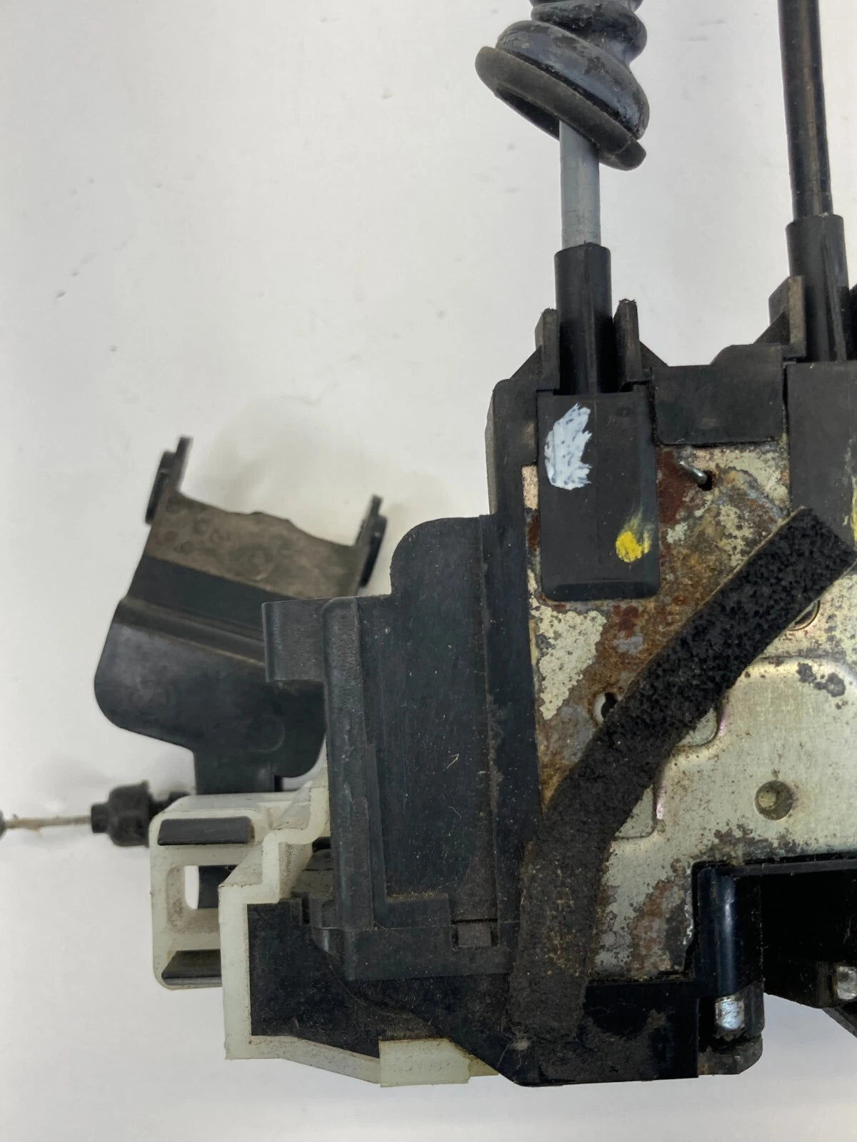 2007-2009 HYUNDAI SANTA FE REAR LEFT BACK SIDE DOOR LOCK LATCH ACTUATOR C60756A