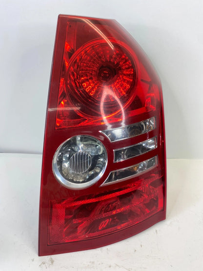 2008-2010 CHRYSLER 300 REAR RIGHT PASSENGER TAILLIGHT TAIL LAMP ASSEMBLY OEM