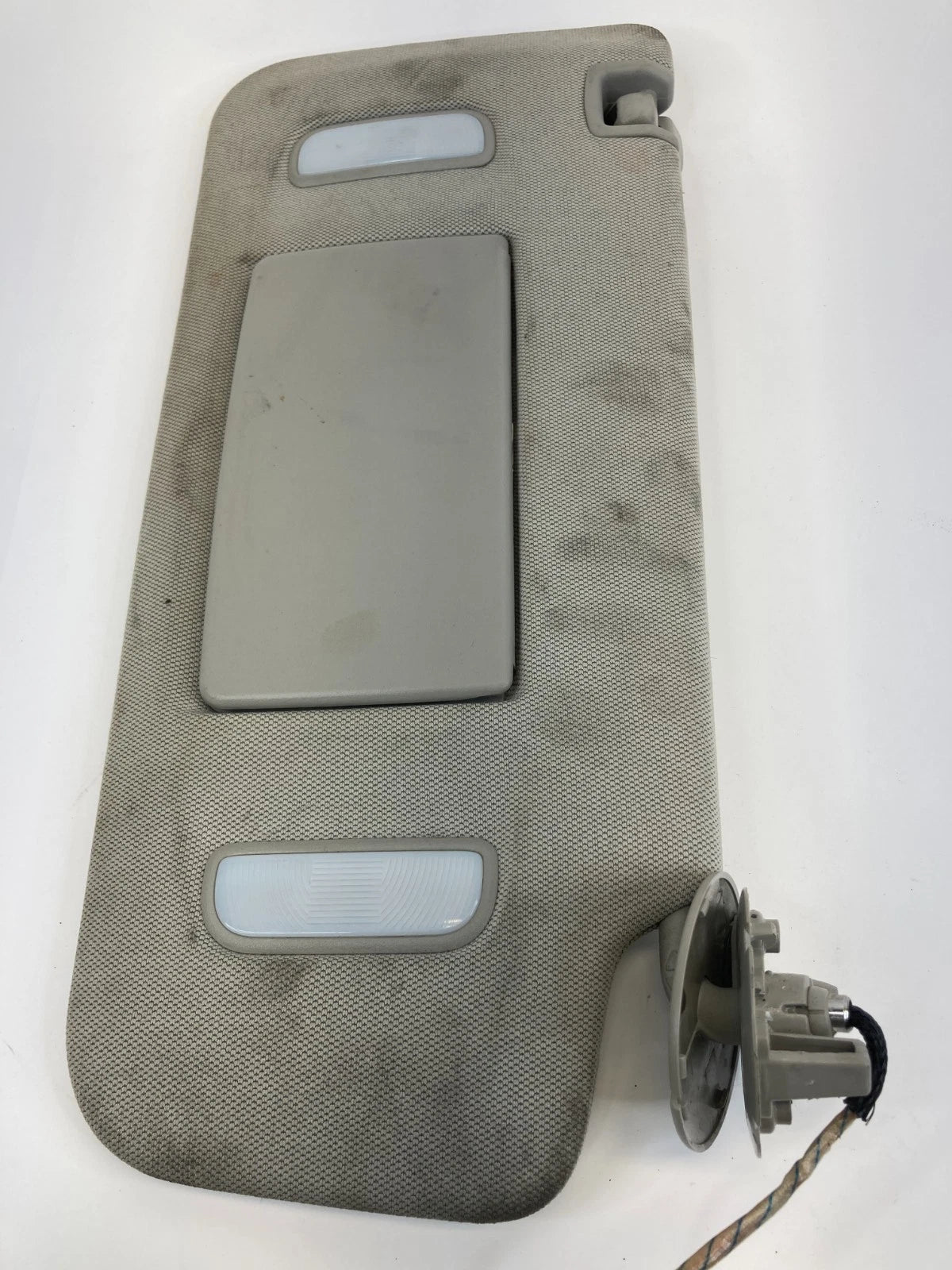 2010-2017 CHEVROLET EQUINOX RIGHT PASSENGER SIDE SUNVISOR SUN VISOR CLOTH OEM