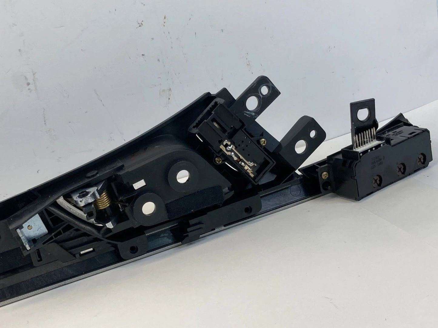 04-08 Acura TL Front Left Inner Door Handle w Trim Panel Molding 83550SEPAA01026