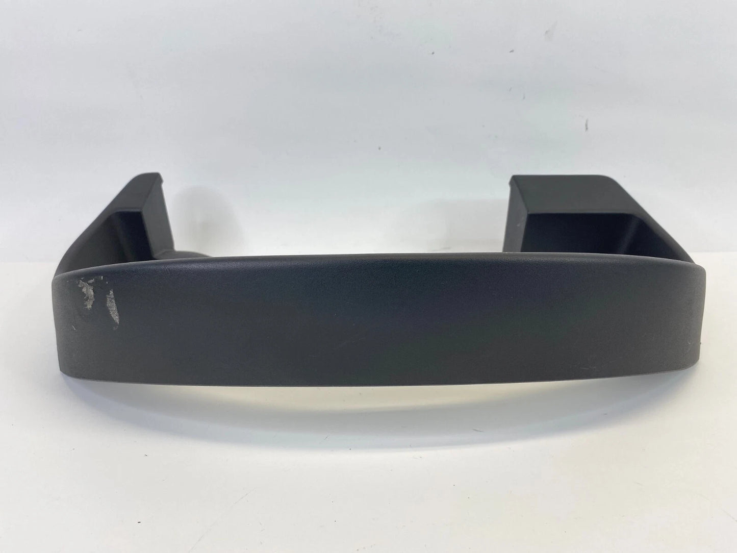 06 07 SATURN VUE DASH INSTRUMENT SPEEDOMETER CLUSTER TRIM COVER BEZEL 10356212