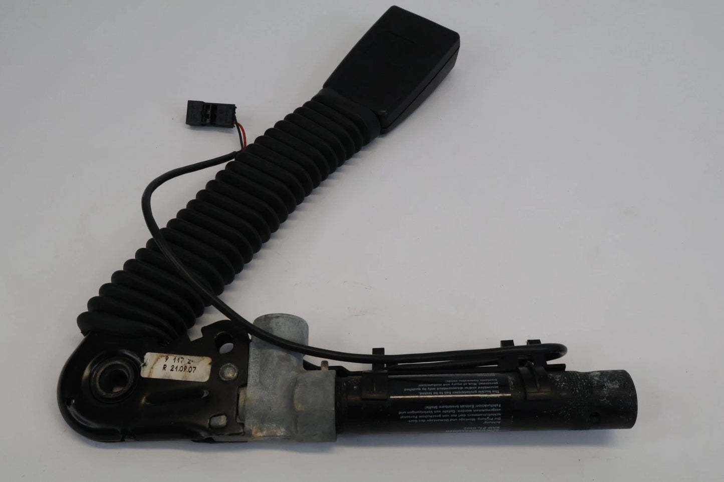 2008 BMW 535XI 2008-2010 535I FRONT RIGHT PASSENGER SEAT BELT BUCKLE 561272102L