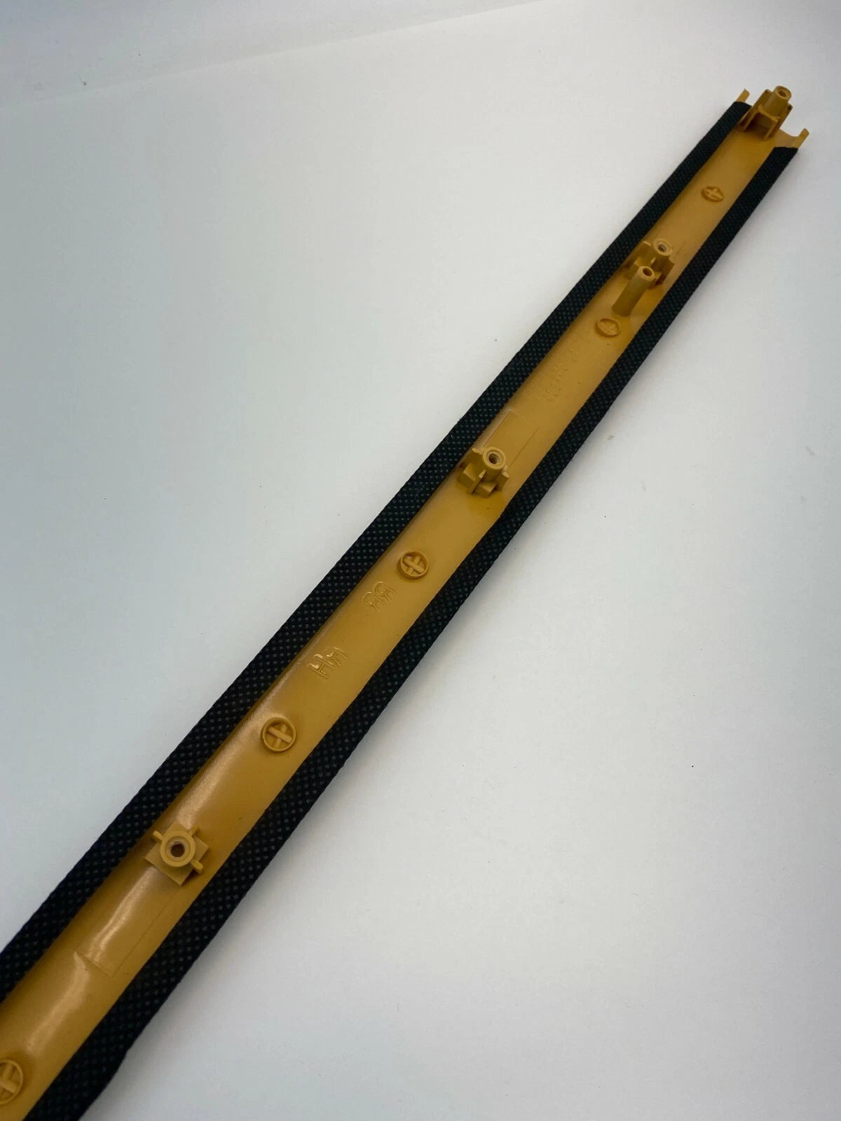 2004 2005 2006 KIA AMANTI REAR RIGHT DOOR INTERIOR TRIM PANEL MOLDING WOOD