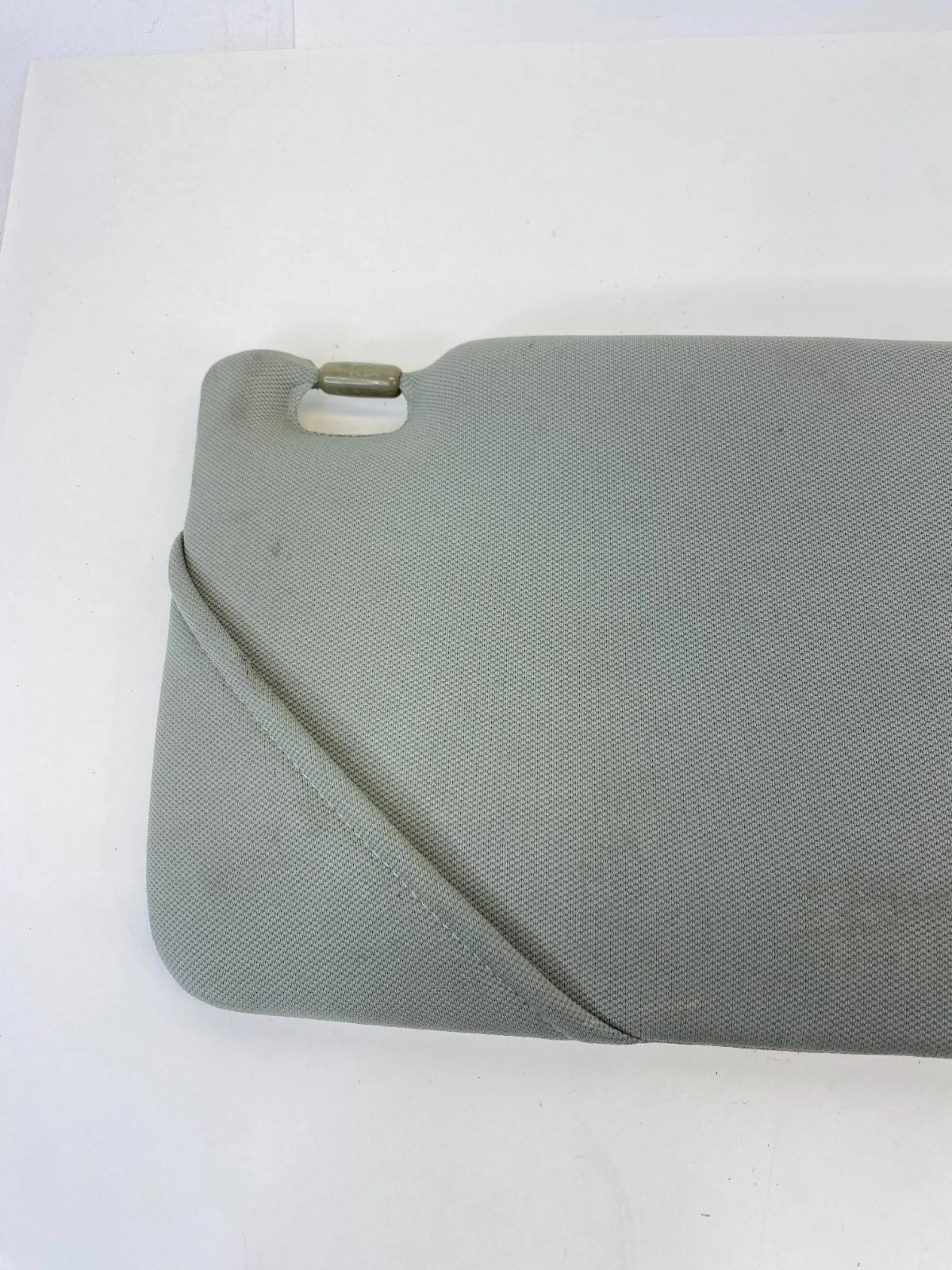 2005-2010 HONDA ODYSSEY LEFT DRIVER SIDE SUNVISOR SUN VISOR SHADE W/ LIGHT OEM