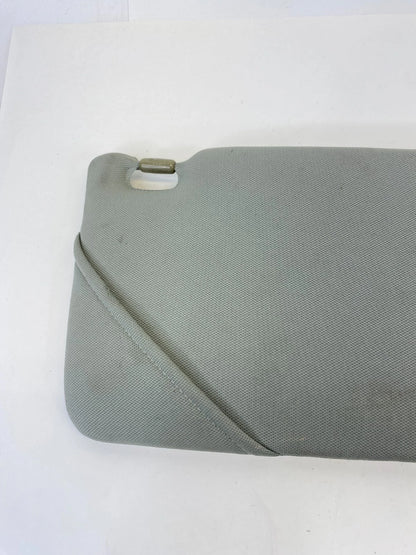 2005-2010 HONDA ODYSSEY LEFT DRIVER SIDE SUNVISOR SUN VISOR SHADE W/ LIGHT OEM