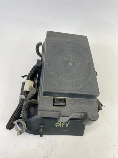 2004 2005 GMC ENVOY 4.2L RWD ENGINE FUSE BOX JUNCTION BLOCK PANEL ASSEMBLY OEM